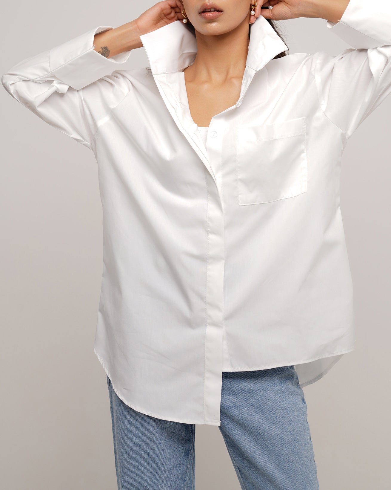 Belted oversized asymmetric cotton off white shirt