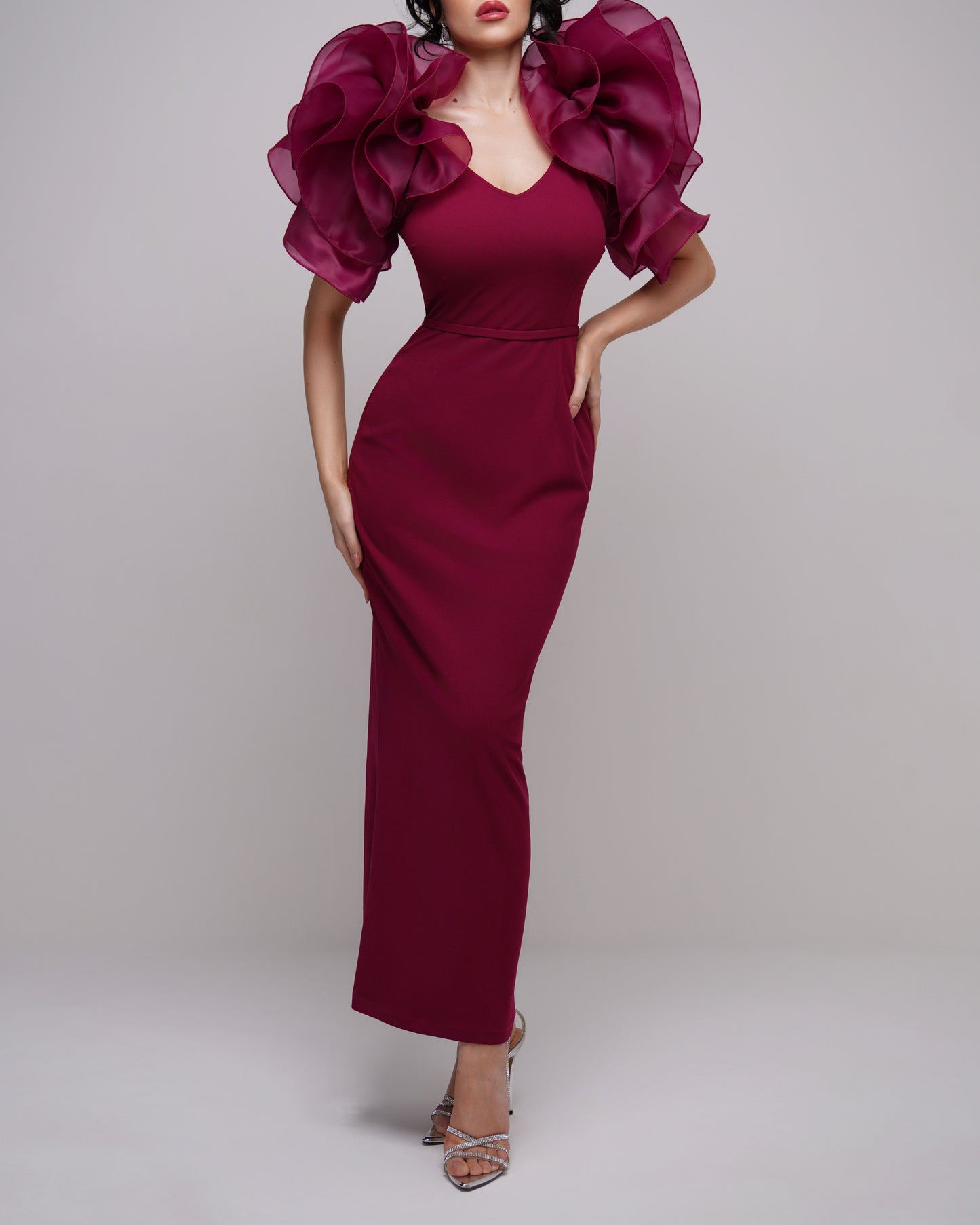 Organza ruffled sleeves v neck bodycon dress in maroon