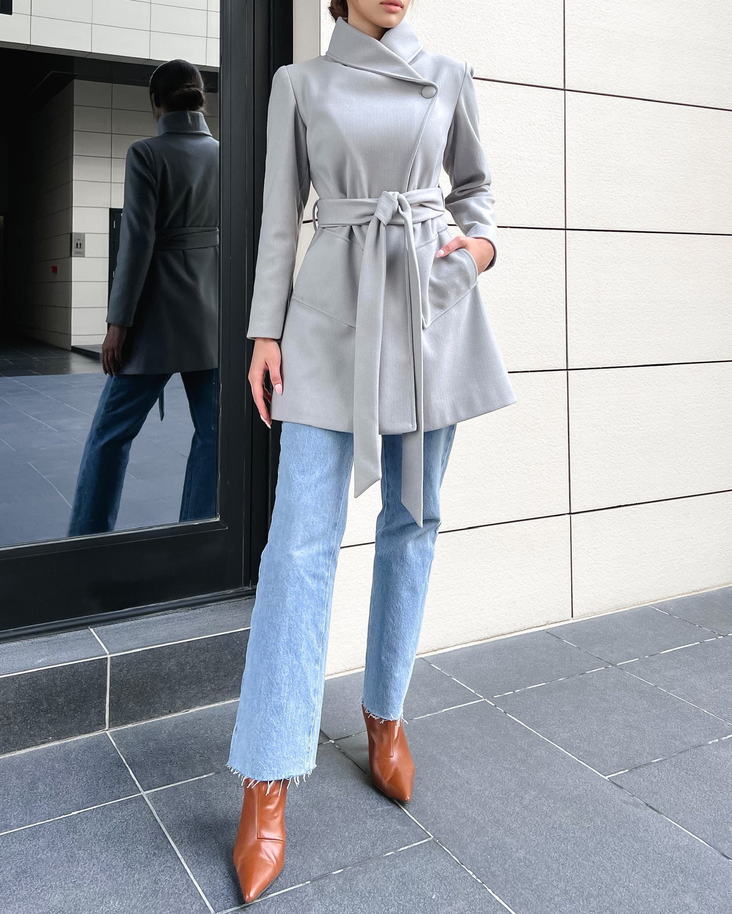 Asymmetric collar grey coat