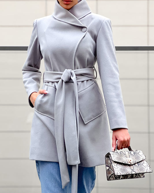 Asymmetric collar grey coat
