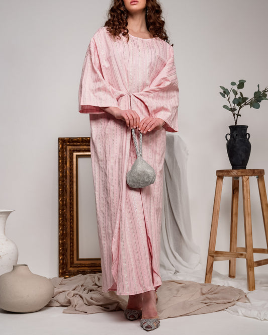 oversized round neck with buttons details kaftan in pink with silver prints