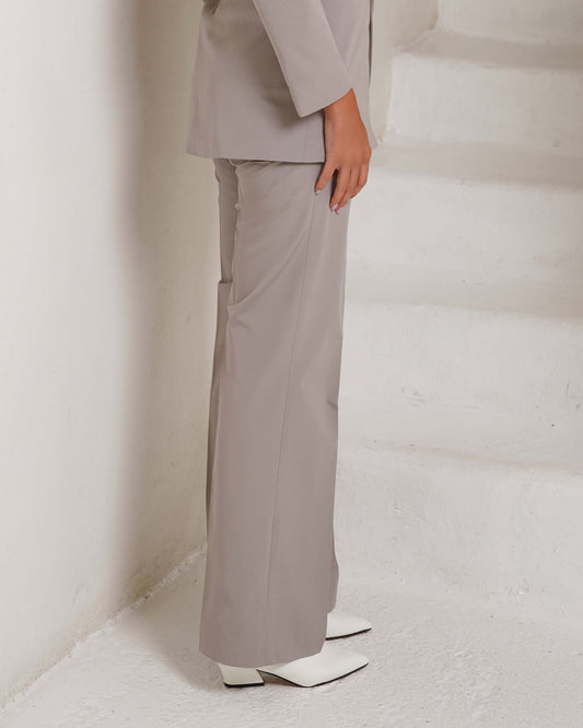 The Refined Rise Trousers