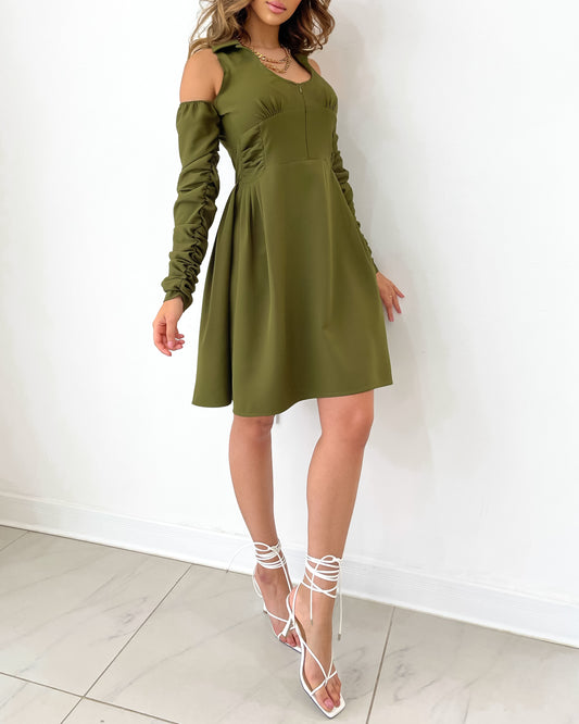 Cold shoulder with front zipper detail dress
