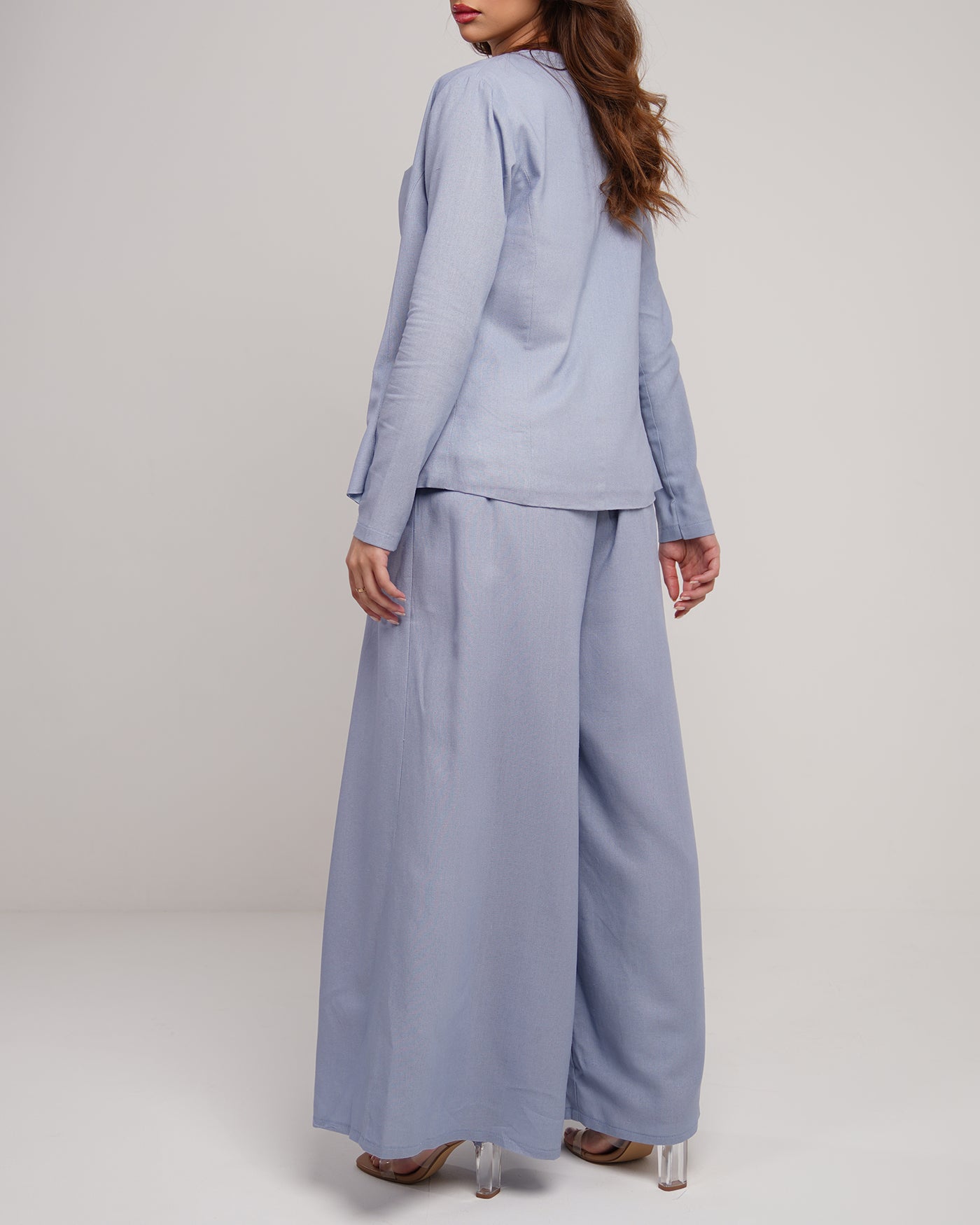 Cloud blue belted wide-legs trousers with long sleeves jacket