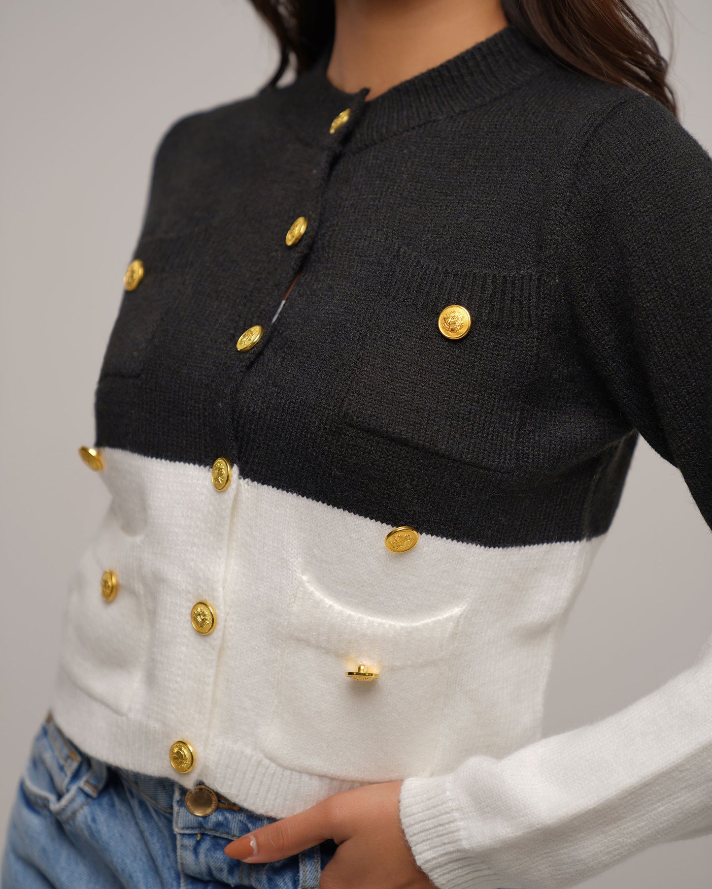 Cropped black and white knitted cardigan