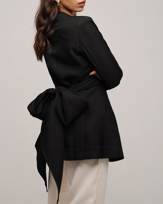 Jet black U neckline blazed with wrapping belt